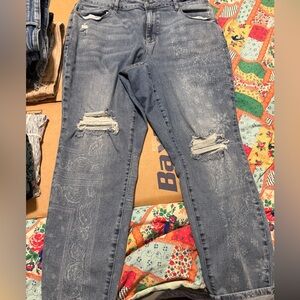 Judy Blue distressed boyfriend Jean